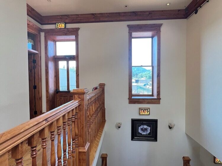 مسافرخانه The Kleemann House