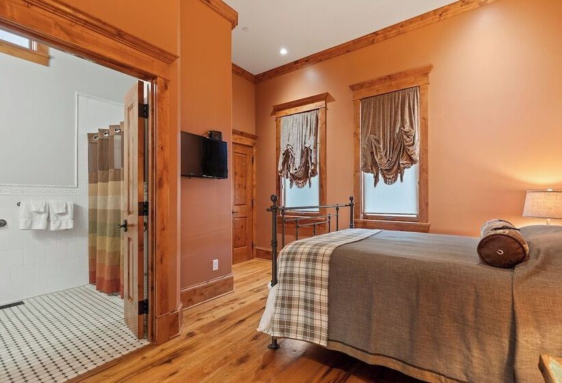 簡易ホテル The Kleemann House