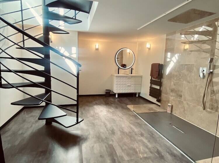 هتل 26 Rue Du Grand Maurian