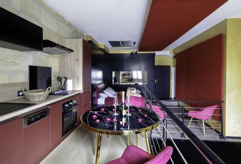 هتل 26 Rue Du Grand Maurian