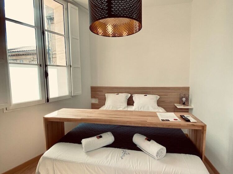 هتل 26 Rue Du Grand Maurian