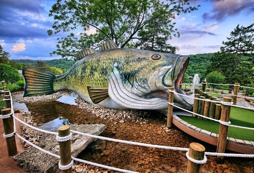 فندق Camp Long Creek