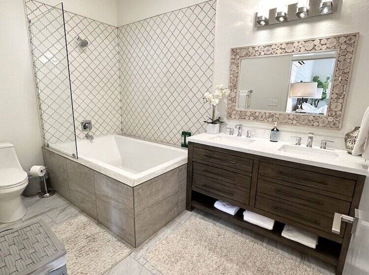 ホテル Eagles Landing Lodge Private Suites And Group Lodging