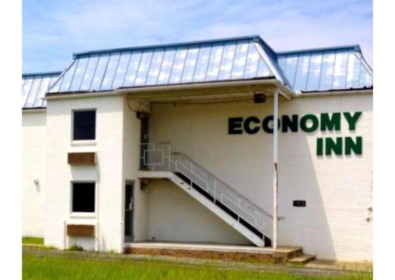 فندق Economy Inn Of Greenville, Near Ecu Health Center