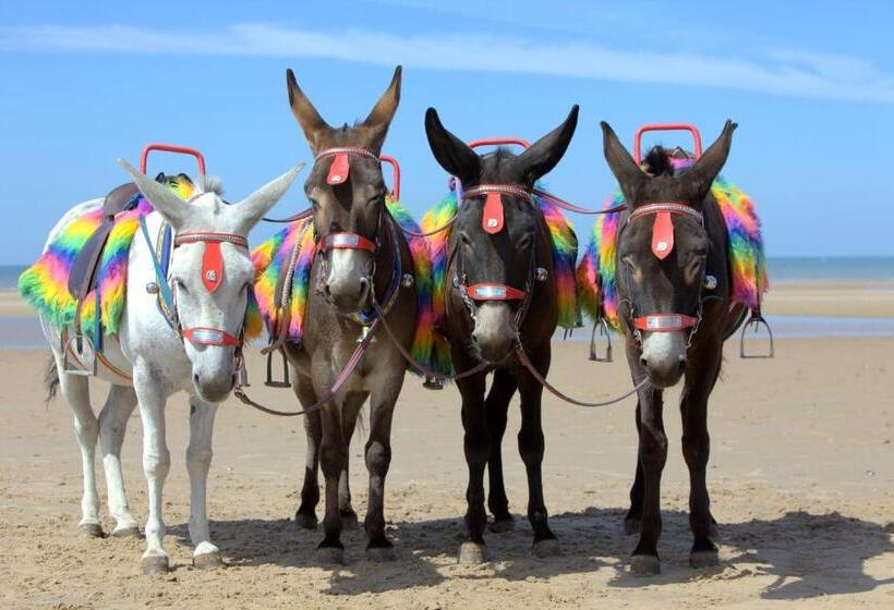 בית מלון כפרי Holiday Inn Blackpool, An Ihg