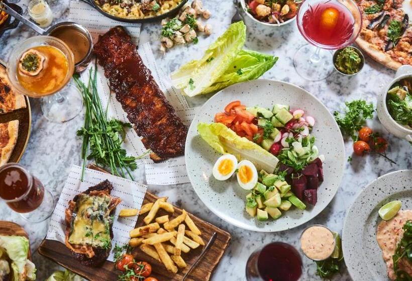 בית מלון כפרי Holiday Inn Blackpool, An Ihg