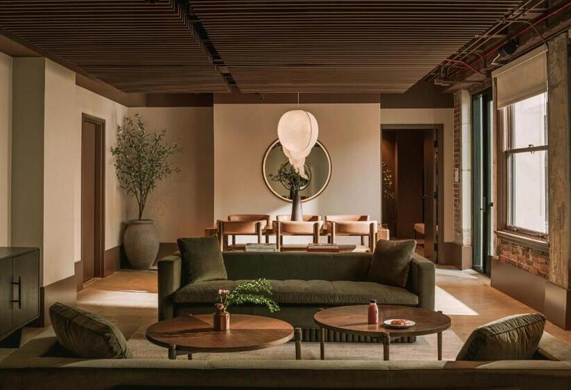 فندق Sonder The Winfield