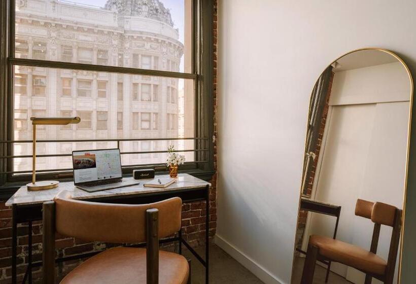 فندق Sonder The Winfield