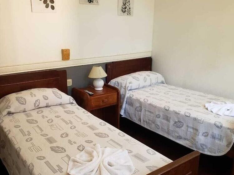 בית מלון כפרי Suizo