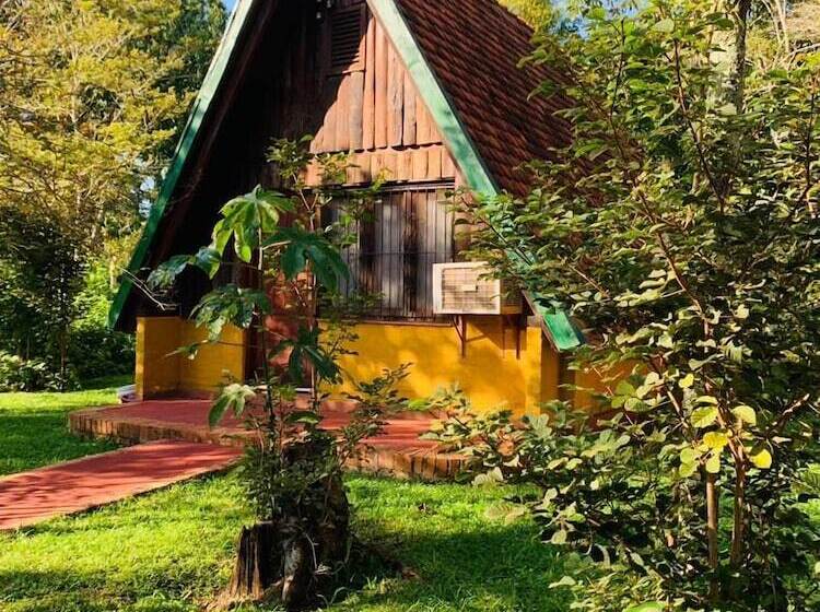 בית מלון כפרי Suizo