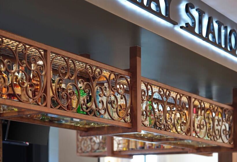 Отель Towneplace Suites By Marriott Tempe