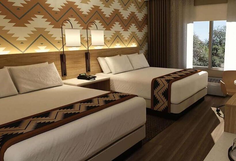 فندق Wyndham Garden Redwood Valley   Ukiah