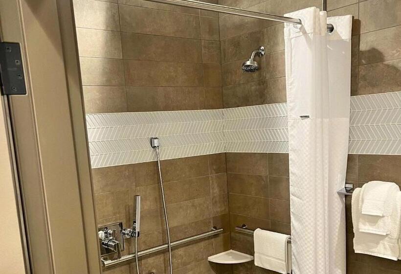 Отель Wyndham Garden Redwood Valley   Ukiah