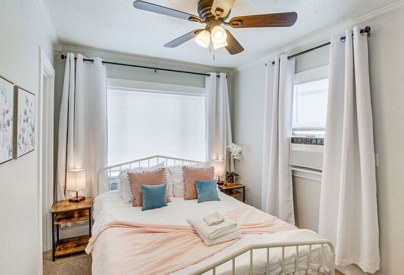 Hyde Park Home W/ Fire Pit: Near Hiking Trails!