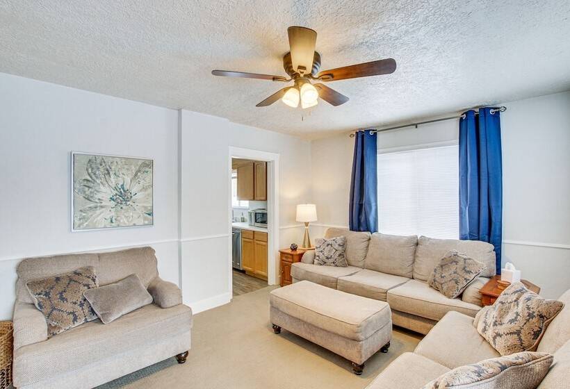 Hyde Park Home W/ Fire Pit: Near Hiking Trails!