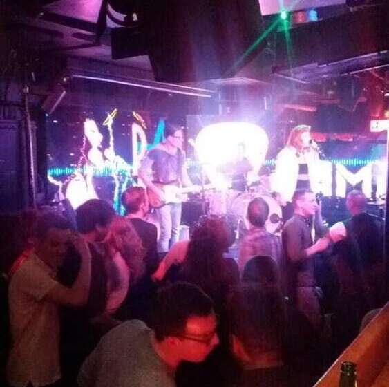 Impeccable 3 Bed 2 Bath Central Cowes Cottage