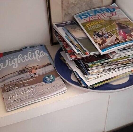 Impeccable 3 Bed 2 Bath Central Cowes Cottage