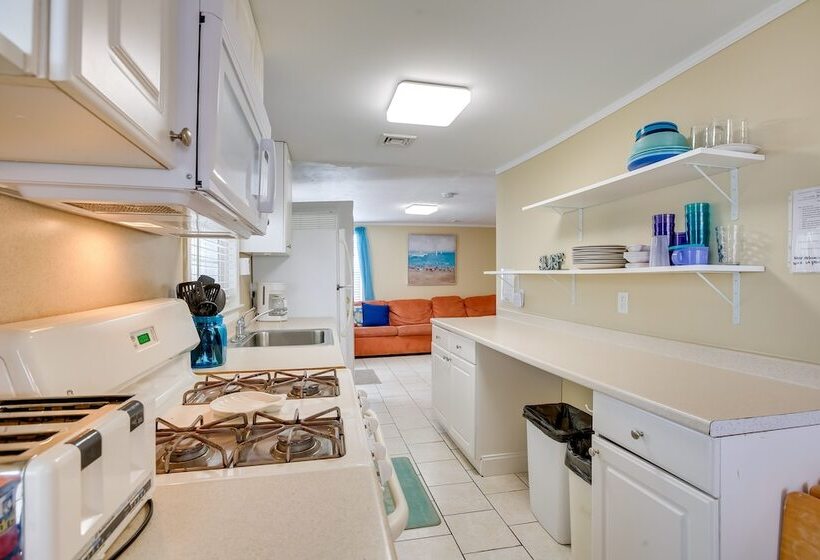 Jersey Shore Retreat Near Wildwood Boardwalk!