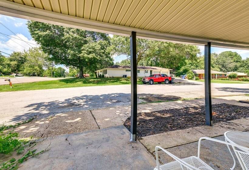 Jonesboro Retreat Near Arkansas State University!