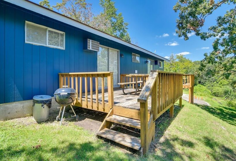 Kimberling City Cabin W/ Boat Slip, Deck & Pool