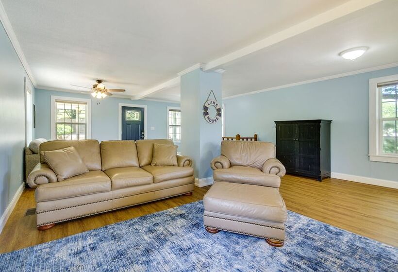 Dock & Boat Slip: Lakefront Osage Beach Home!