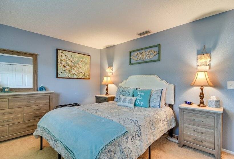 Largo Retreat W/ Private Pool, Slide & Treehouse!