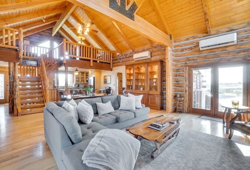 Heated Pool + Mtn Views: Log Cabin In Parker!
