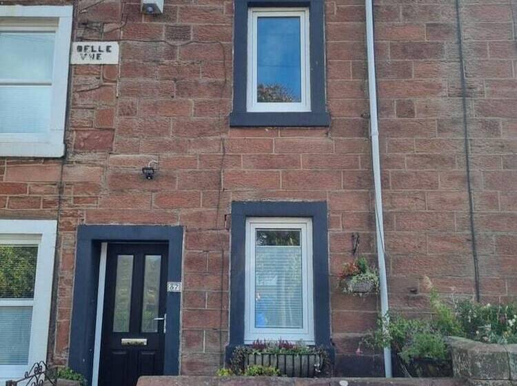 Lovely 2 Bed Cottage In Saint Bees Ca Lola