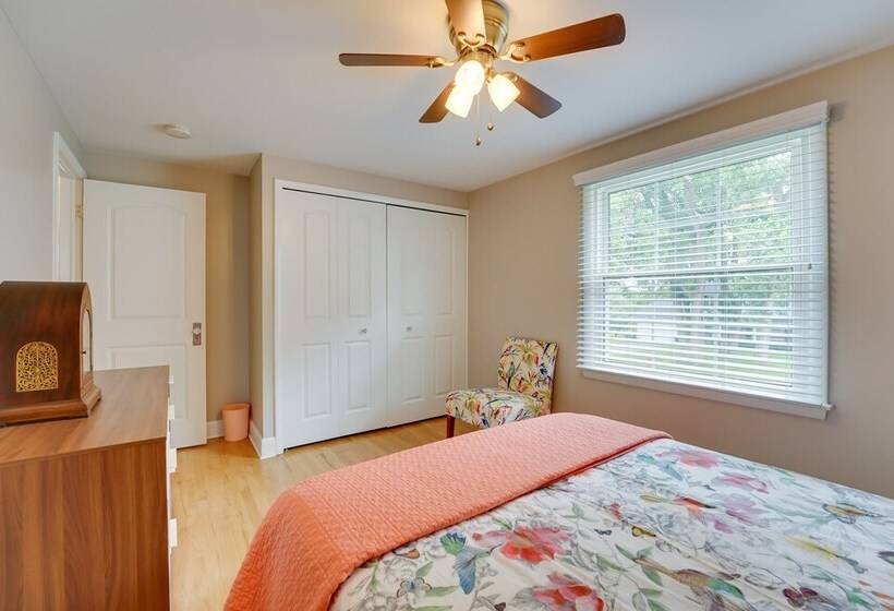 Luxurious Bloomfield Hills Oasis W/ Pool & Spa!