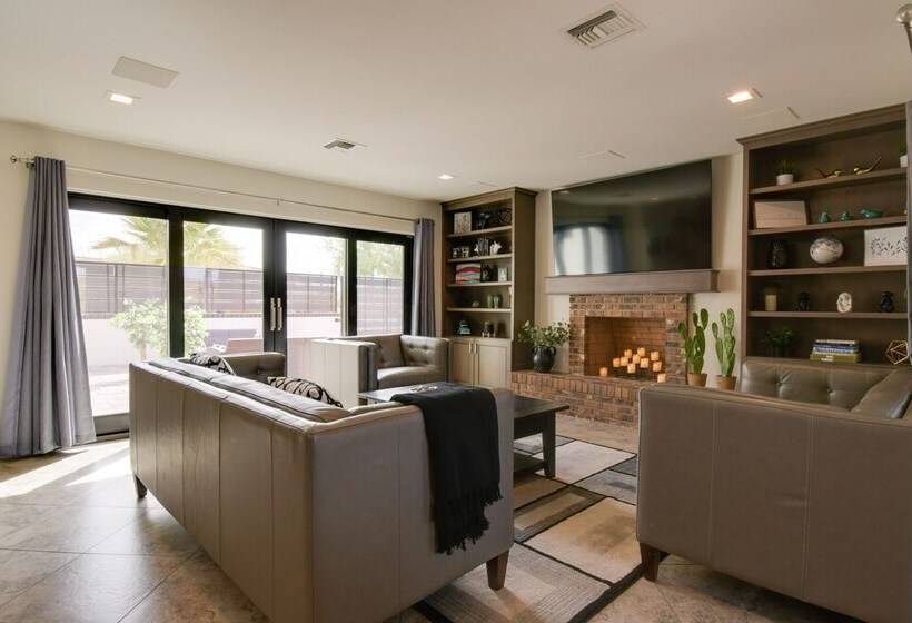 Pool, Spa, Game Room: Luxury Fountain Hills Escape