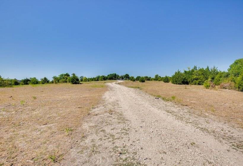 Mckinney Ranch Home W/ Patios + Lake View!