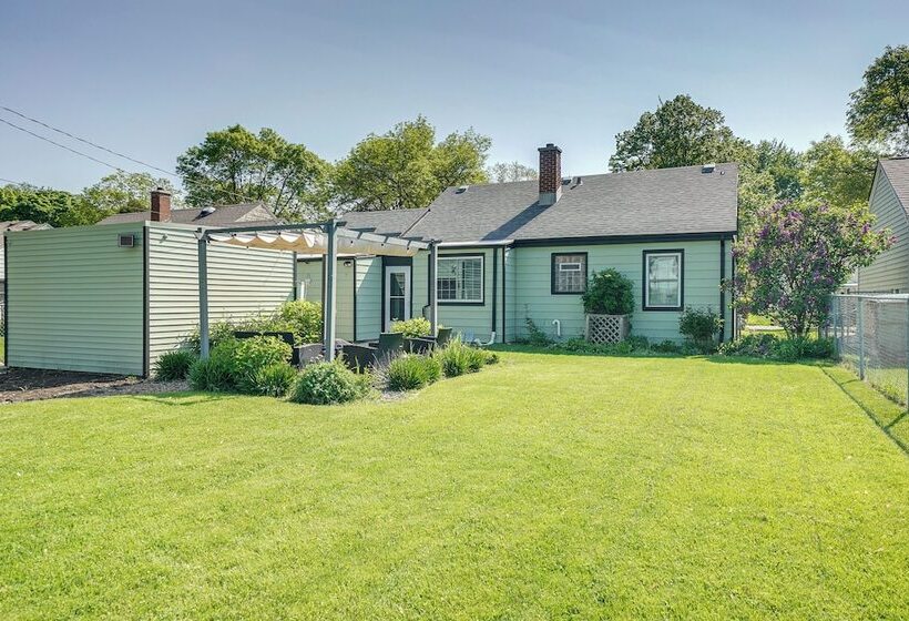 Milwaukee Home W/ Serene Patio & Backyard Garden!