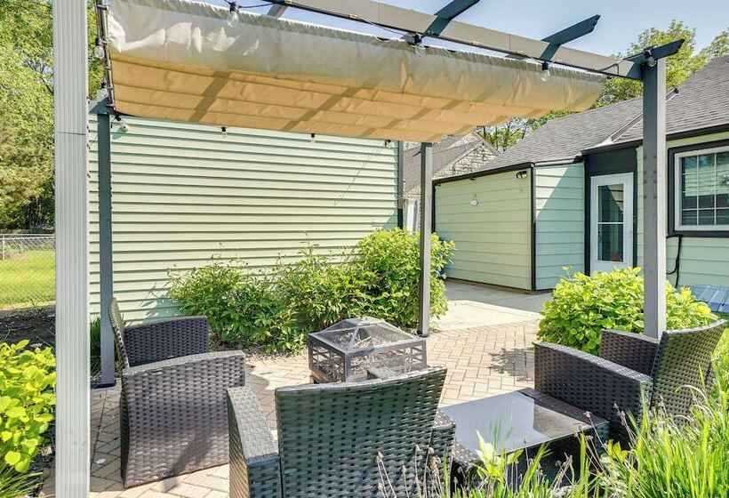 Milwaukee Home W/ Serene Patio & Backyard Garden!
