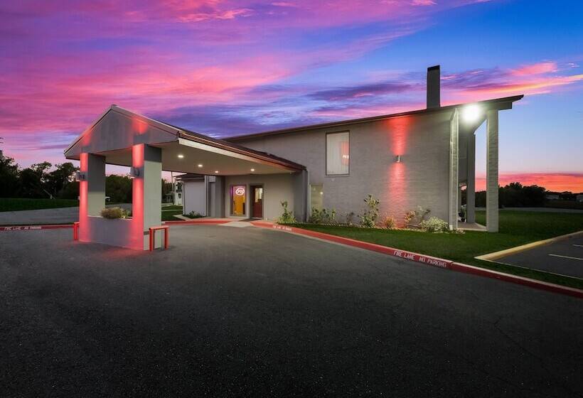 모텔 Red Roof Inn Madisonville