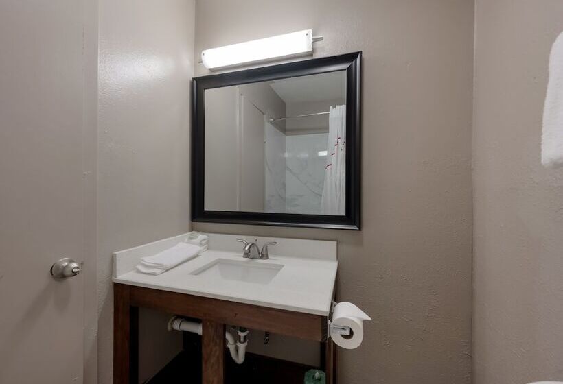 모텔 Red Roof Inn Madisonville