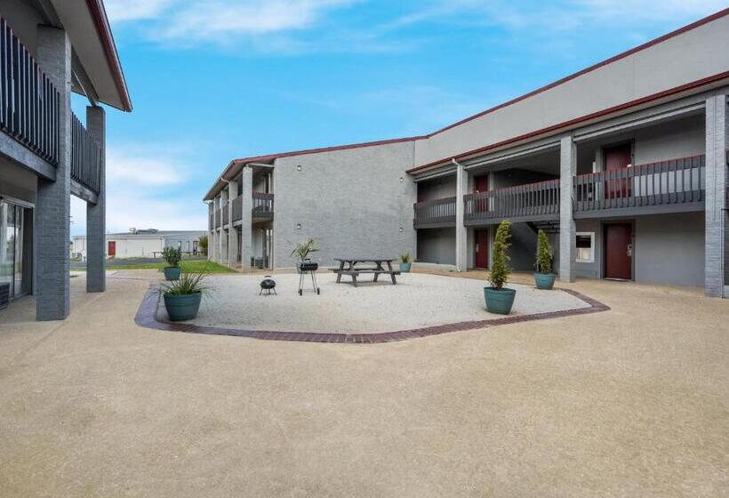 모텔 Red Roof Inn Madisonville