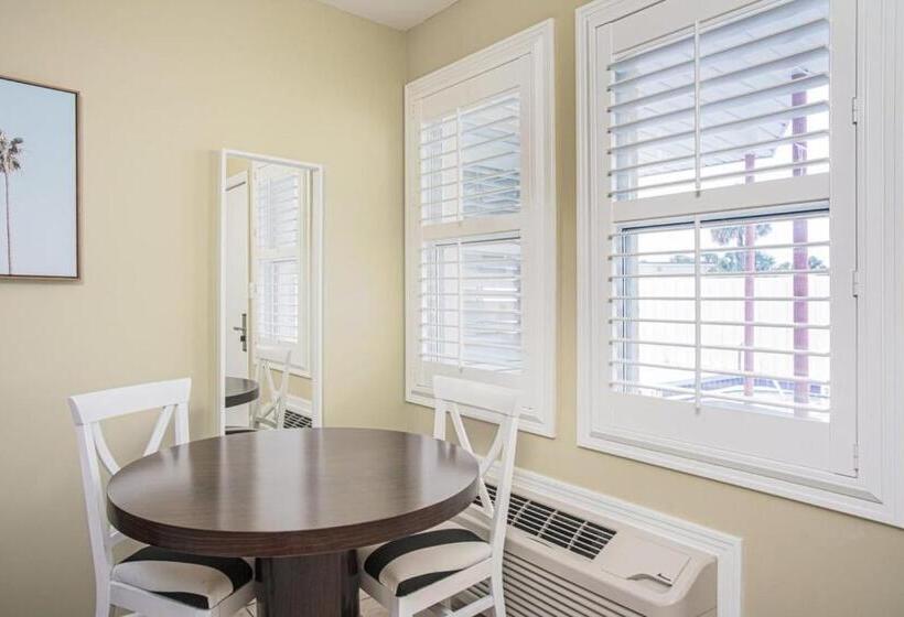 汽车旅馆  The Local   St. Augustine