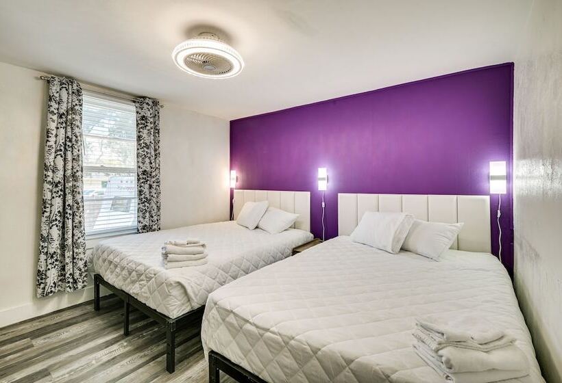 1 Mi To Broadway At The Beach: Home W/ Porch!