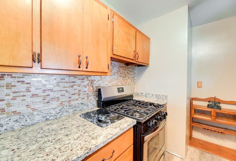 New Bern Vacation Rental: 2 Mi To Downtown