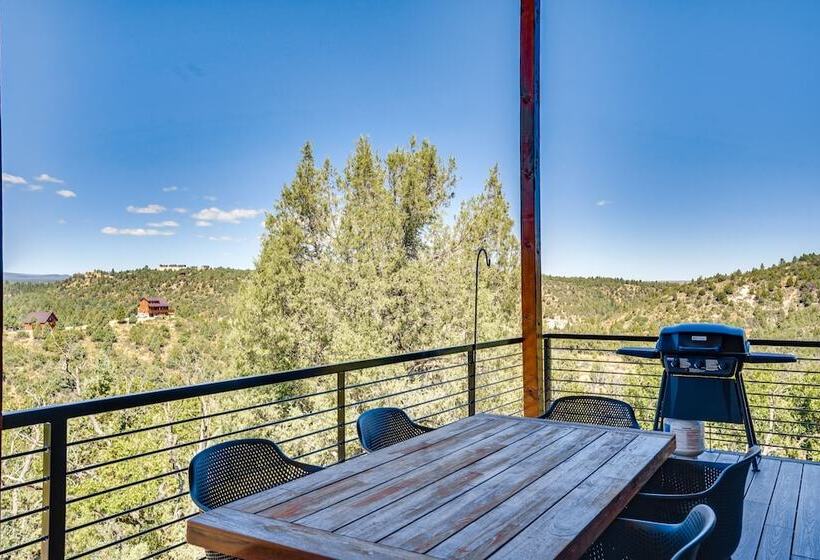 Newly Built, Modern Alton Cabin On 4 Acres!