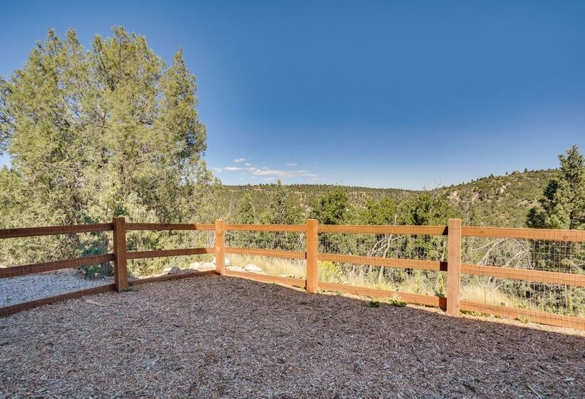 Newly Built, Modern Alton Cabin On 4 Acres!