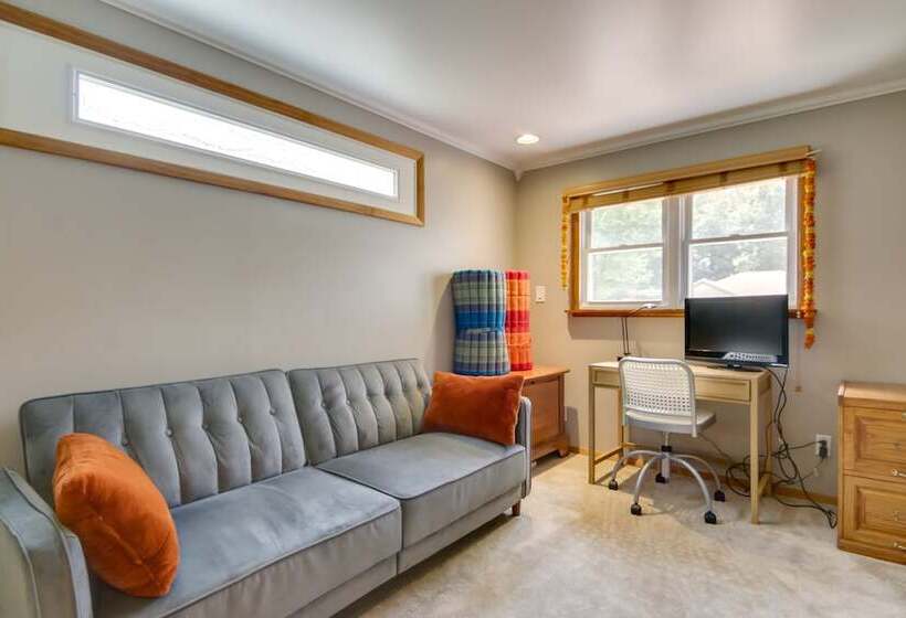 Ocean Pines Hideaway W/ Fire Pit & Gas Grill!