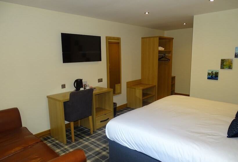 Oddfellows Hotel Bar & Restaurant