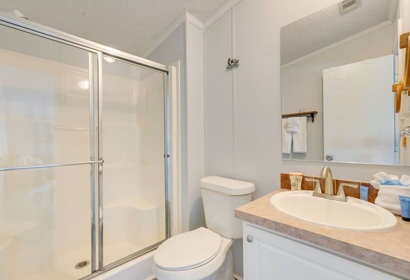 Panama City Home W/ Private Pool, Walk To Beaches!