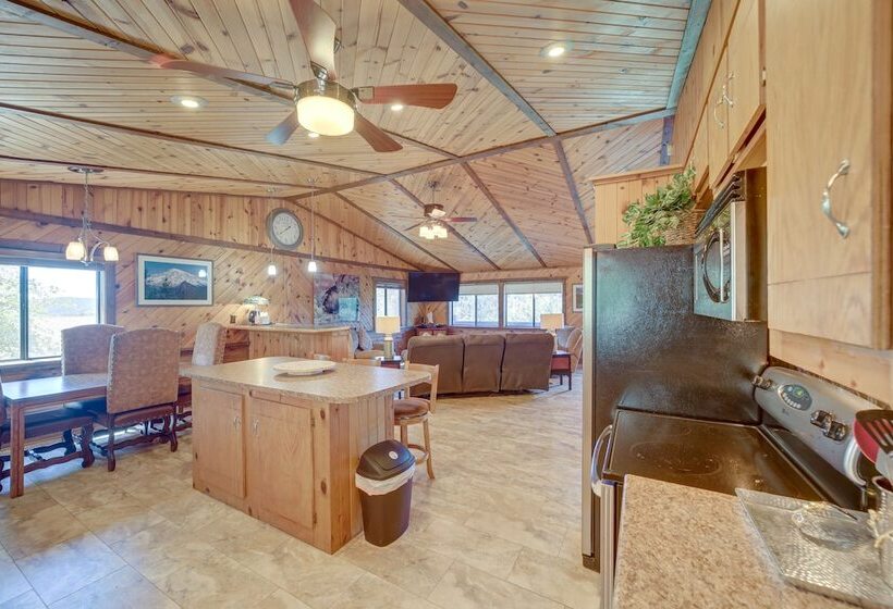 Payson Cabin W/ Deck Near Hiking, Fishing & More!