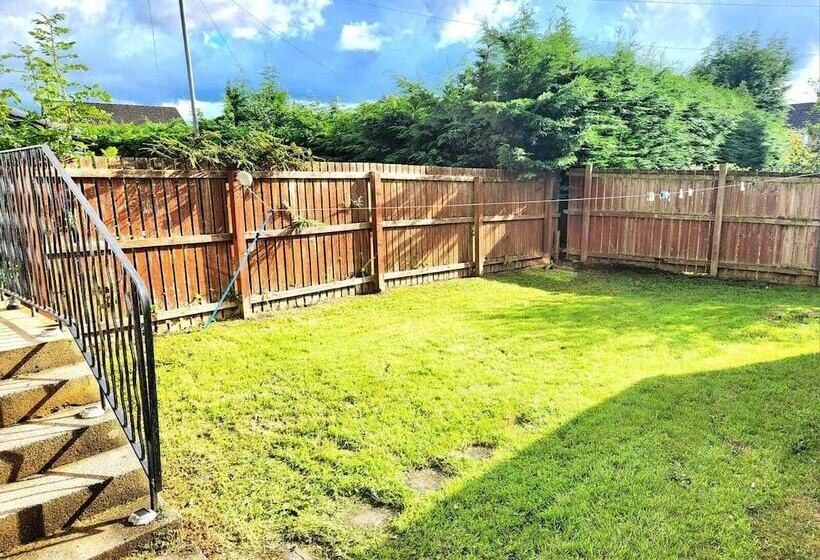 פנסיון Quirky Home Quiet Neighbourhood