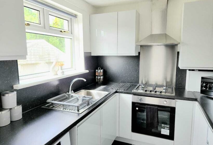 פנסיון Quirky Home Quiet Neighbourhood