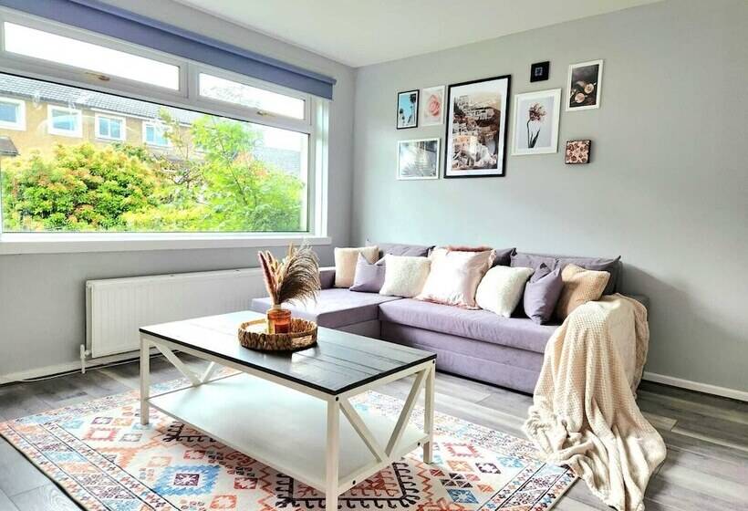 פנסיון Quirky Home Quiet Neighbourhood