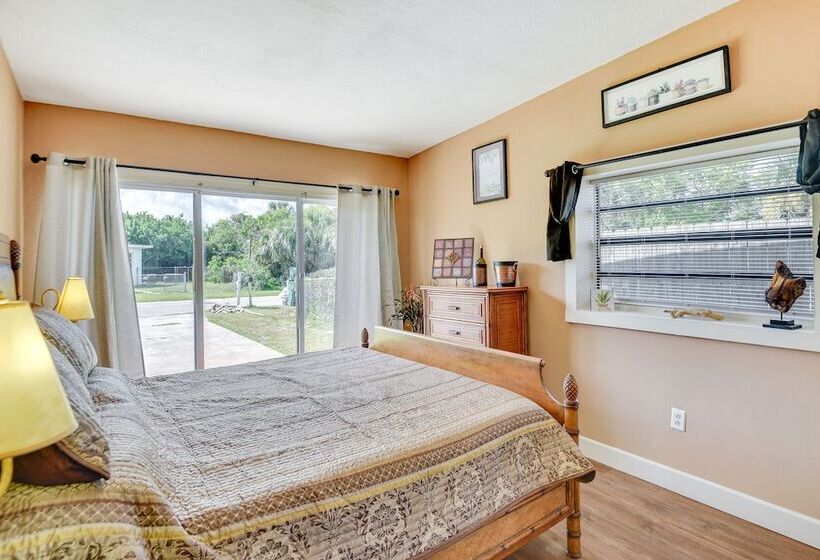 Pet Friendly Daytona Beach Home With Pool!