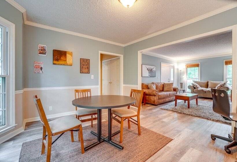 Pet Friendly Franklin Home ~ 21 Mi To Nashville!